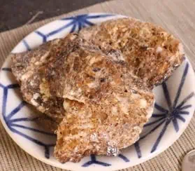 黃安息香